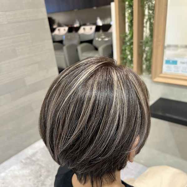 ハイライトショートボブ＠30代40代50代60代