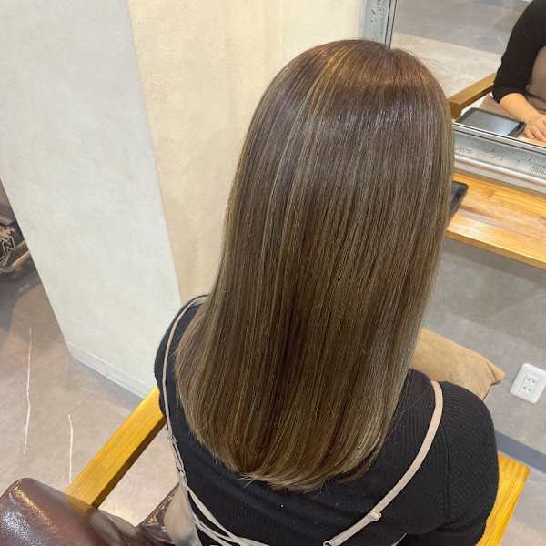 おまかせハイライトカラー