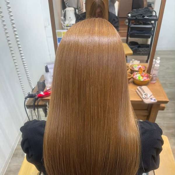 髪質改善トリートメント/酸熱トリートメントでツヤ髪ツヤカラー