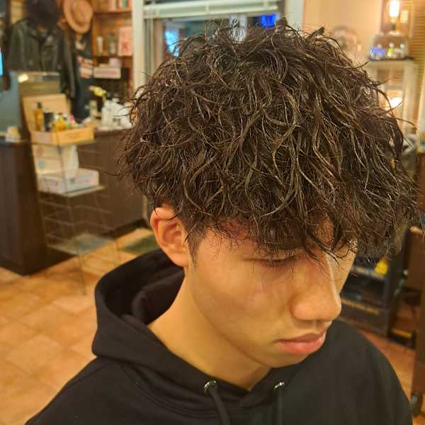 ツーブロマッシュツイスパ|barbershop Brothers