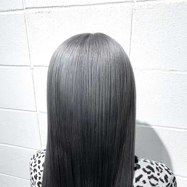 くびレイヤーボブルフネビージュ小顔ワンレンこなれミディ