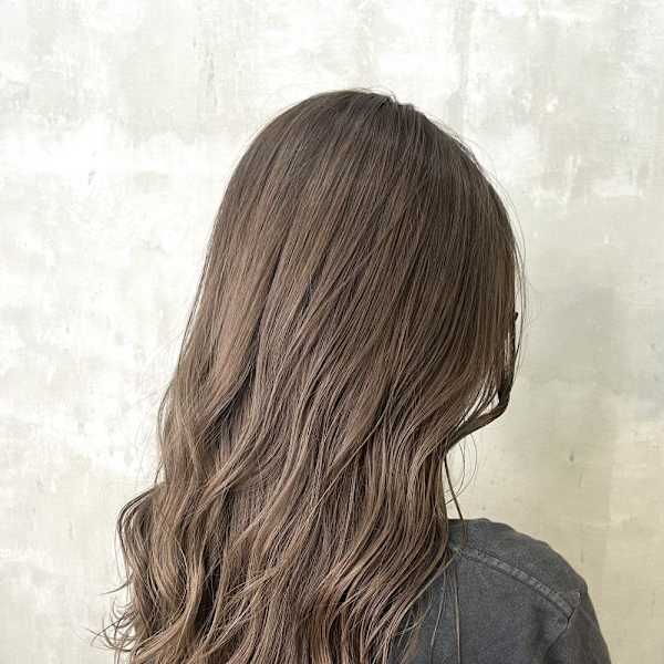 マロンベージュ