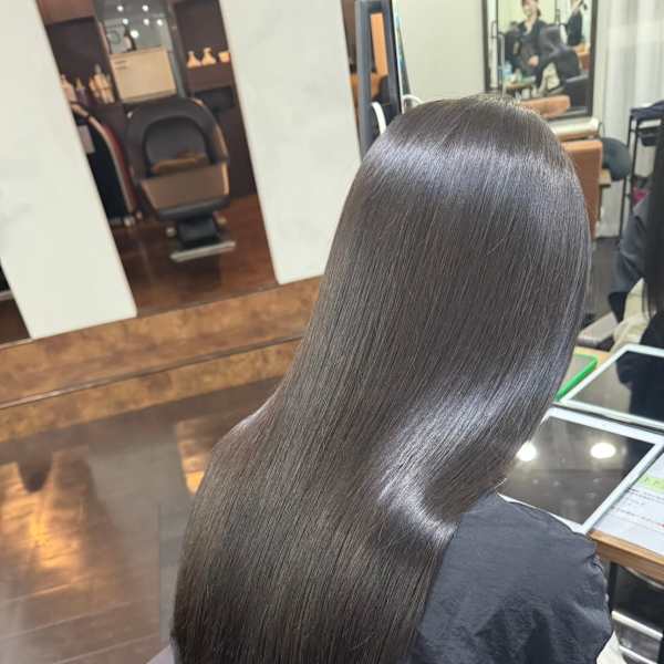 艶髪髪質改善 酸性ストレート アッシュ グレージュ