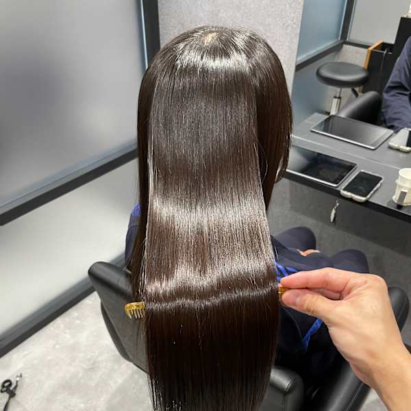 乾かすだけで決まる美髪縮毛矯正