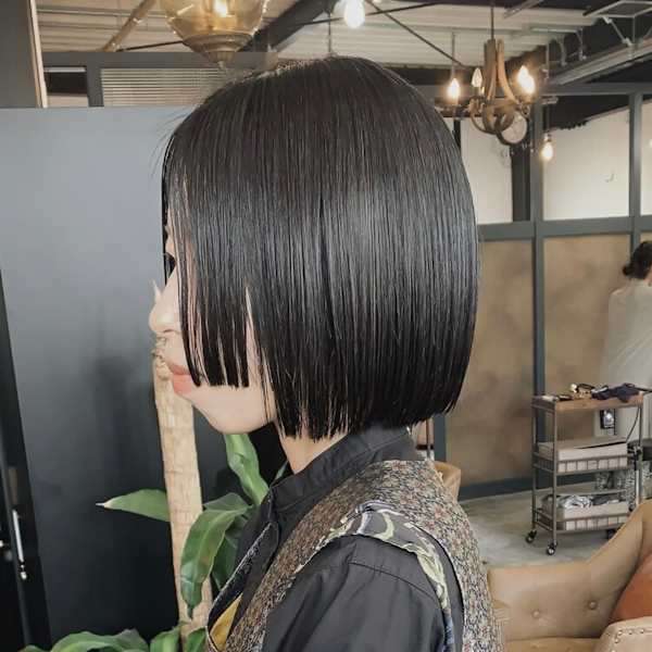 モードボブ　岩谷明花