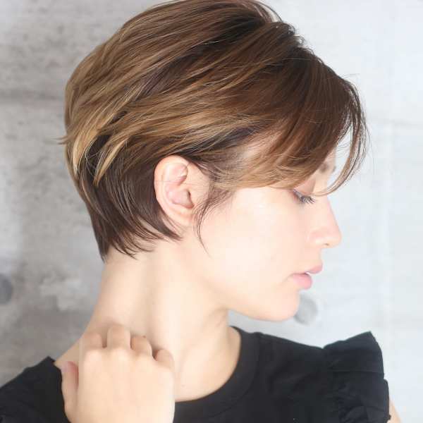 ショート・ボブ/白髪ぼかし/ハイライト/絶壁解消/