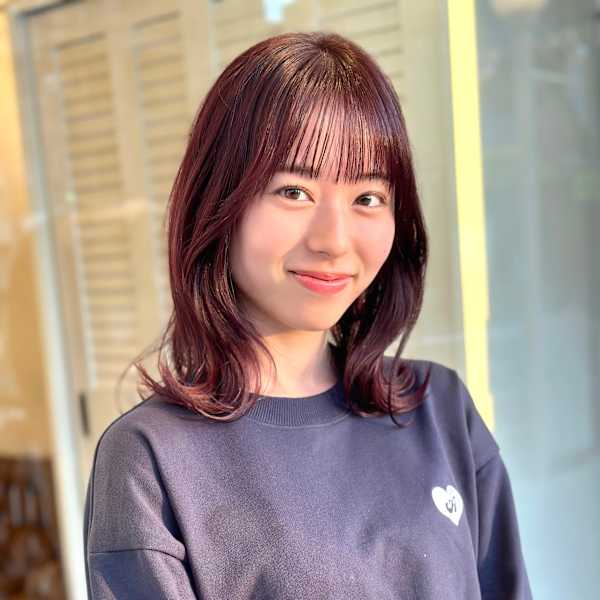 外ハネくびれスタイル
