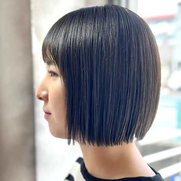 顎ラインショートボブ