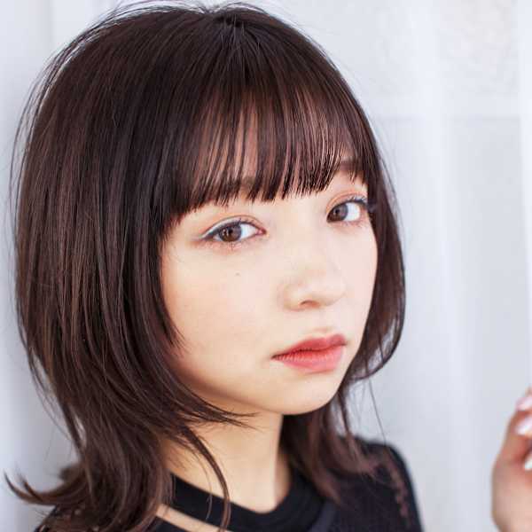 大人くびれロブ