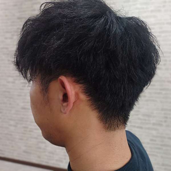 くせ毛活かしツイスパ風スタイル