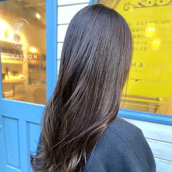 人気髪型くびれセミロング30代40代ヘアスタイル丸顔面長韓国