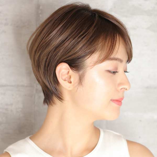 ショート・ボブ/白髪ぼかし/ハイライト/絶壁解消/