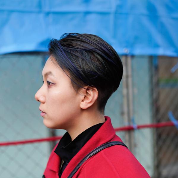 刈り上げショート×ハイライトデザイン（カーキアッシュ）