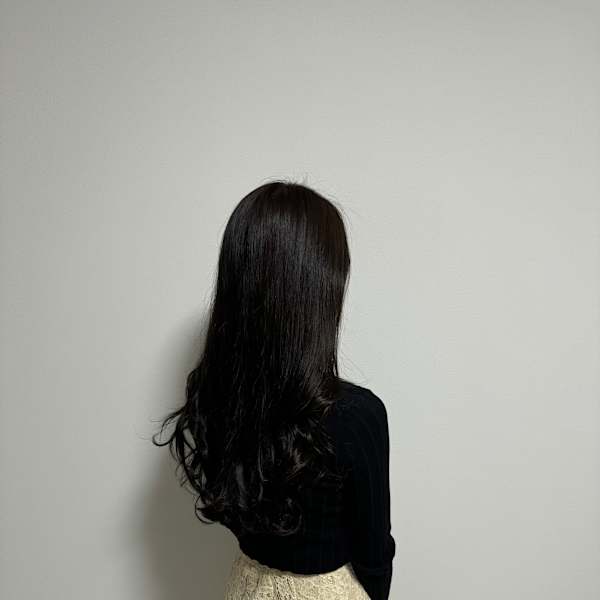 Lunaria【マツエク・まつげパーマ&ドライヘッドスパサロン】【ルナ マツエクマツゲパーマアンドドライヘッドスパサロン】のスタッフ紹介。ミウ