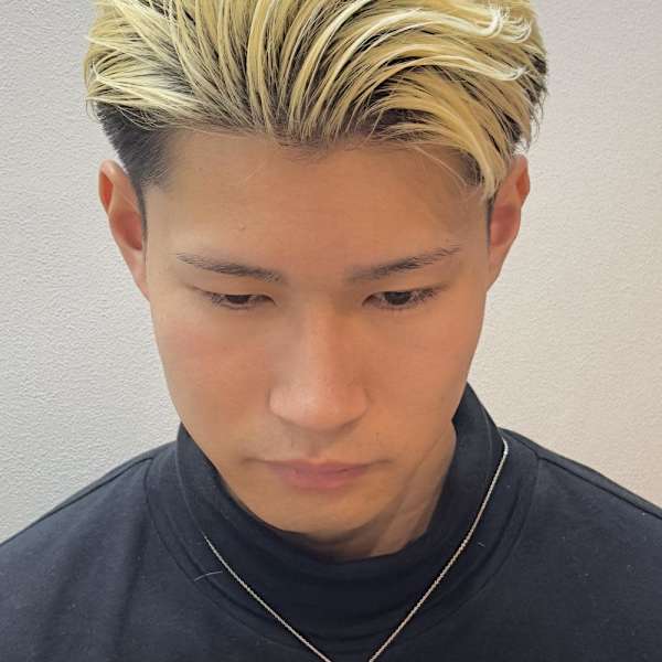 海外風スタイル ブリーチカラー フェード