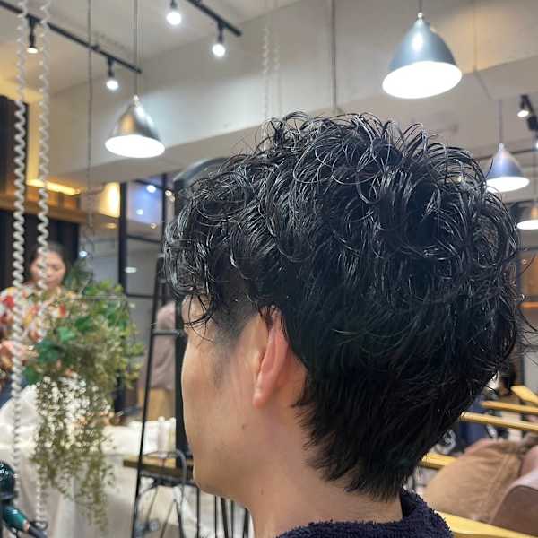 メンズ/パーマ/メンズカット/ヘッドスパ/眉毛|N° jillva 立川