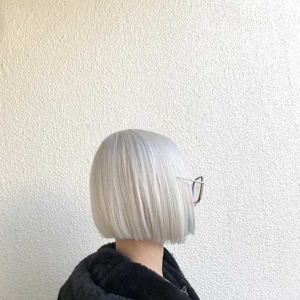 ジェンダーレスホワイトボブ