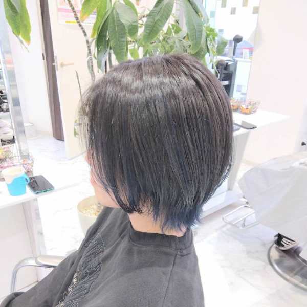 切りっぱなしボブ