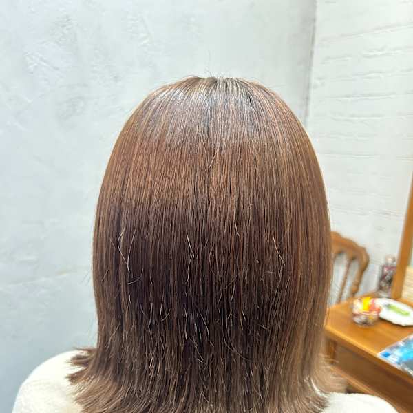 ベージュカラー