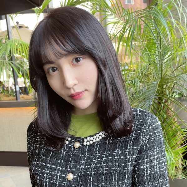 ブラウンカラー　レイヤーカット　前髪あり　ワイドバング　暗髪|Ai WilL