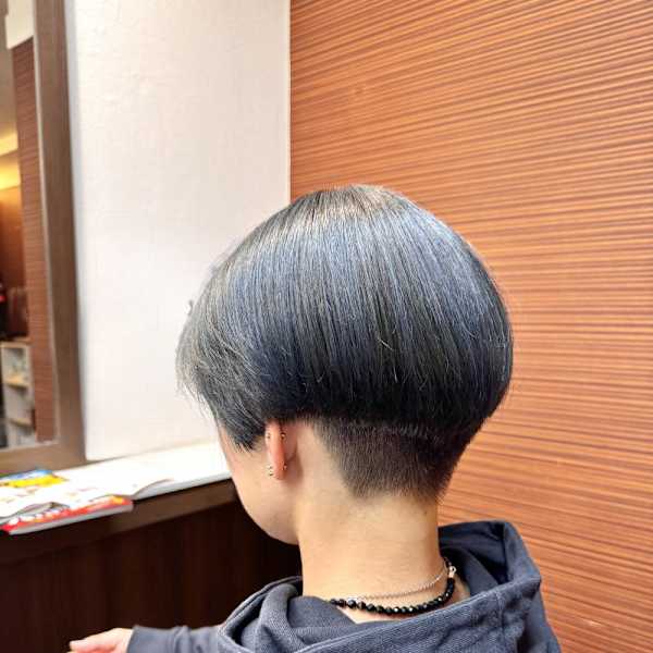 刈り上げショート