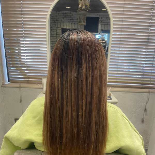 ハイダメージの方でも縮毛矯正