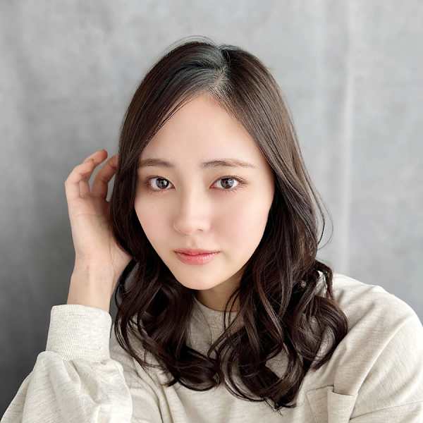 20代30代40代 黒髪レイヤーロング