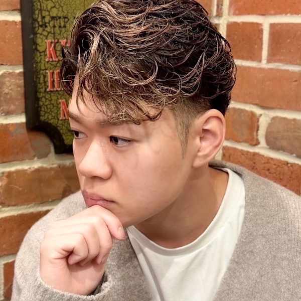 フェザーパーマ | ヒロ銀座ヘアーサロン 新橋 銀座口店(ヒロギンザヘアーサロンシンバシギンザグチテン)のヘアスタイル | 美容院・美容室を
