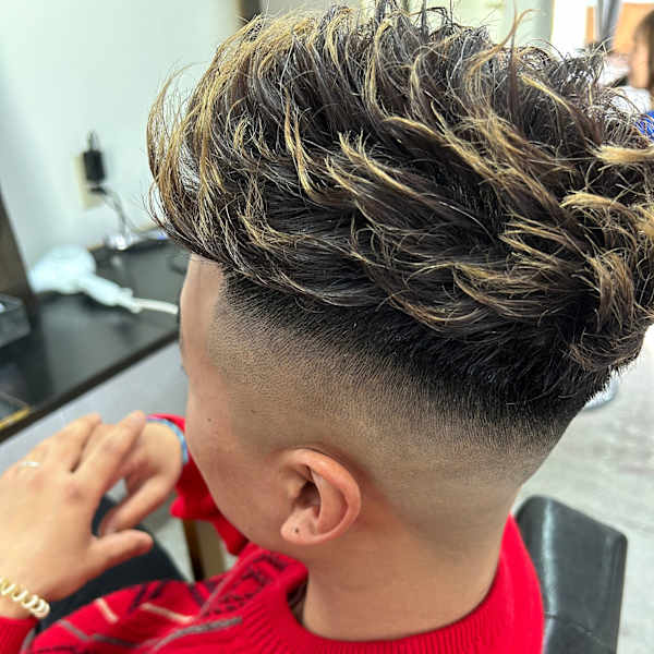 スキンフェード×Cカールパーマ