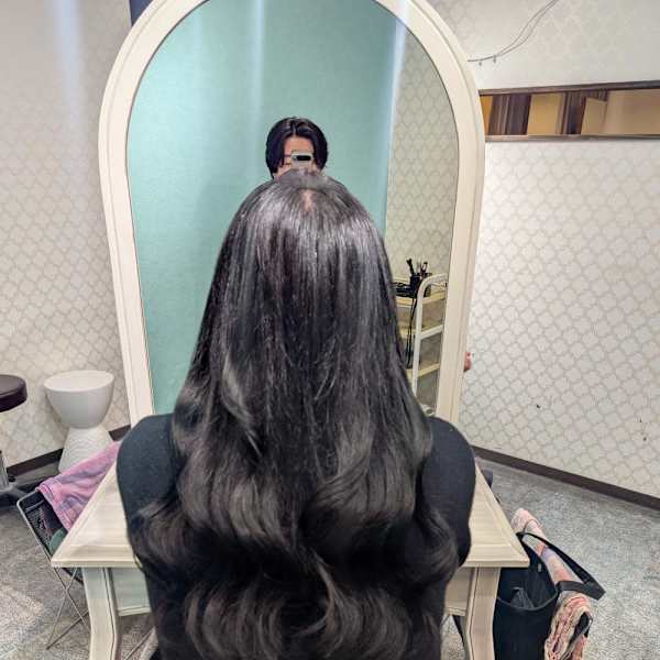 王道黒髪ロングヘアー