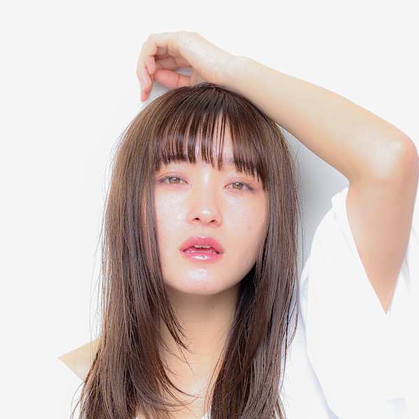 ぱっつん前髪レイヤーカット/ウルフ&フェイスレイヤー