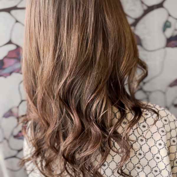 ミディアムレイヤーコテ巻き風パーマ