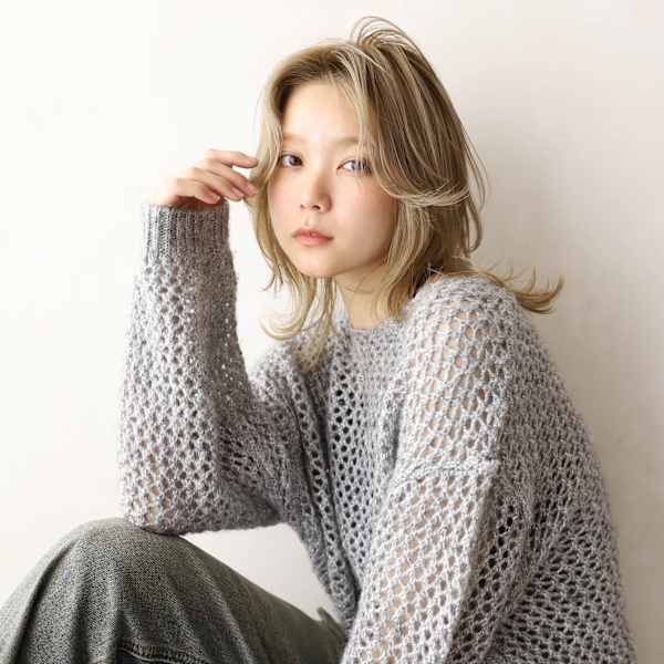 似合わせカット　イメチェン　ハイトーン|JENNIE by Menon