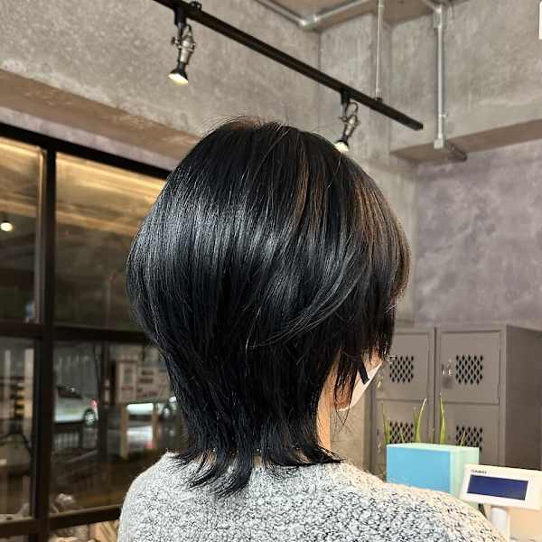 黒髪×レイヤースタイル