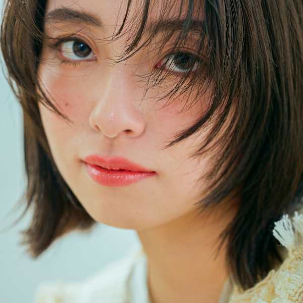 大人カラーこなれフェイスレイヤーボブ