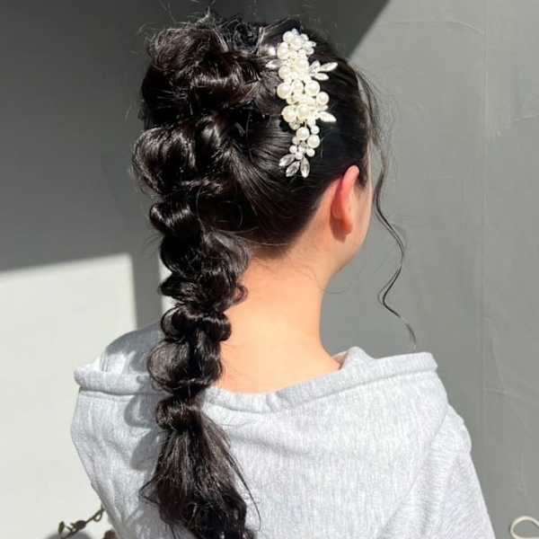 編み下ろし　ポニーテール　結婚式　お呼ばれ　アップスタイル