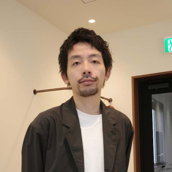 プライベートサロン Retrait【ルトレ】【プライベートサロン ルトレ】のスタッフ紹介。山本 哲也