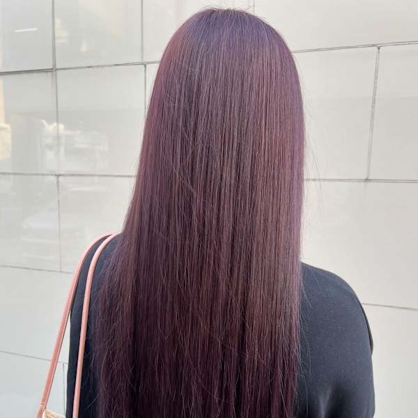 バイオレッドパープル　髪質改善ストレート　透明感カラー　美髪