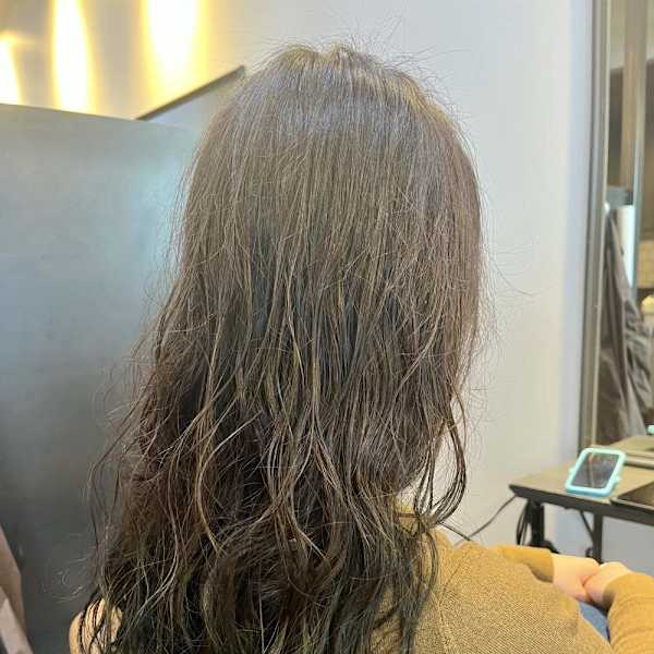 ウェーブパーマ|半個室型美容室 Sourire 九産大前店