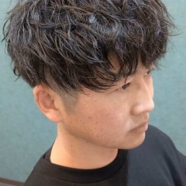 黒髪スパイラル×無造作マッシュ