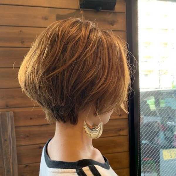 パールベージュ エッジショート|HAIR SPACE Charme