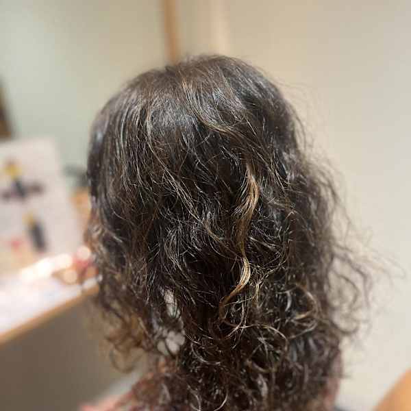 スパイラルパーマ