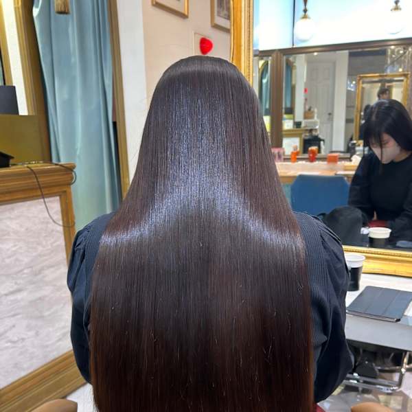 イメチェン外ハネボブ美髪ワイドバングレイヤー髪質改善縮毛矯正|Lond avenir 北千住