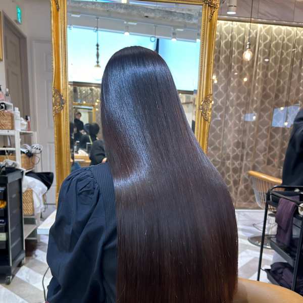 イメチェン外ハネボブ美髪ワイドバングレイヤー髪質改善縮毛矯正|Lond avenir 北千住