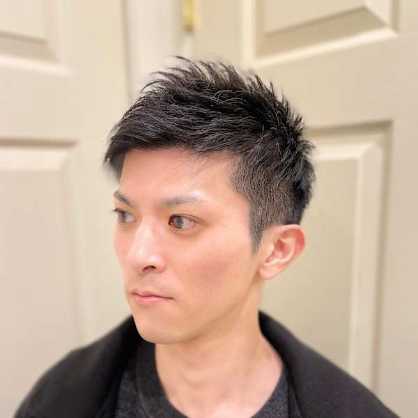 ツーブロックショートスタイル|アットグラーロ名古屋大須店