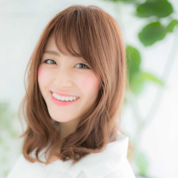 暖色系カラーでゆるふわエアリーミディ