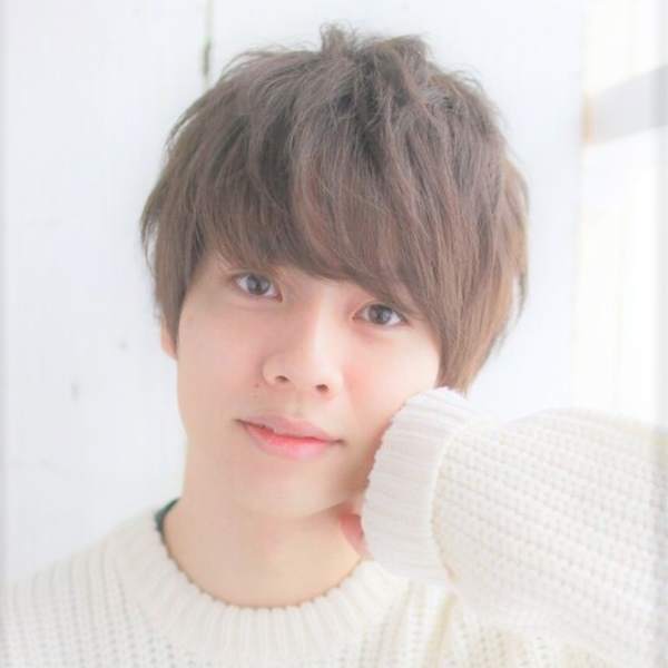 中川大志風髪型 束感スウィートマッシュ ネープレス 前髪長め