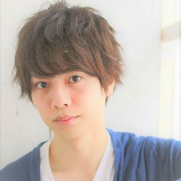山崎賢人風髪型 メンズゆるふわひし形マッシュパーマショート