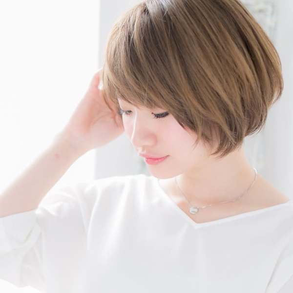 斜めバング★前下がりエッジショ