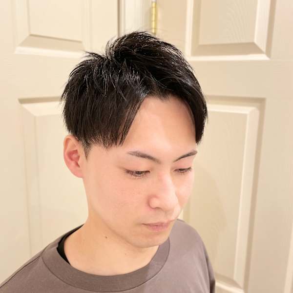 ☆圧倒的清潔感☆《ビジカジ》アップバングショート|アットグラーロ名古屋大須店